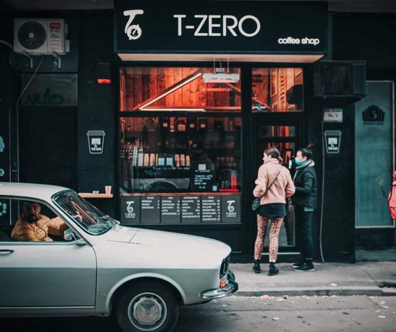 Let’s meet T-ZERO: Coffee Shop & Street Fashion